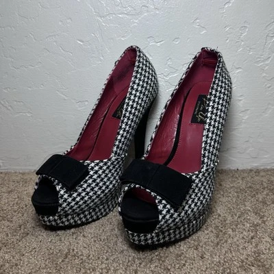 "Bombas de guinga Pin-Up Couture Bella-11 talla 5 negro blanco tacón punta abierta usadas en excelente estado" Foto 1 de 4