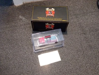 Code 3 Fire Engine Beverly Hills American Lafrance 1:64 - Image 1 of 4