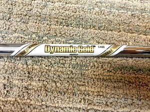 True Temper Dynamic Gold Tour Issue AMT S400 4 iron Single Shaft - New Uncut - Picture 1 of 3