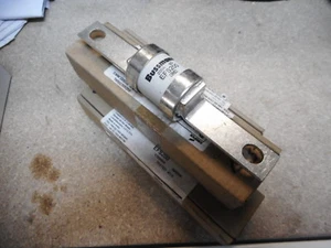 BUSSMANN CENTRE TAG FUSE -- Qty of 3 -- 200A BS88 415VAC -- 17830509 -- EFS200 - Picture 1 of 5