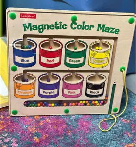 Magnetic Color Maze - Picture 1 of 1