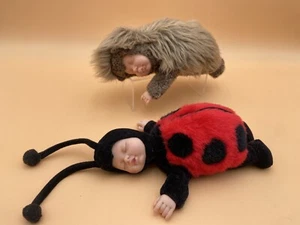 Pair Of Rare Anne Geddes Sleeping Babies - Ladybug & Hedgehog Plush Baby Dolls - Picture 1 of 10