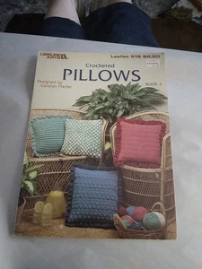 Vintage Häkelkissen Buch 2 Freizeit Kunst Heft 518 Carolyn Pfeifer 1987 - Bild 1 von 6