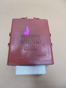 TOYOTA YARIS 2004 DOOR CONTROL ECU 85980-0D060 / 051500-3910 - Picture 1 of 1
