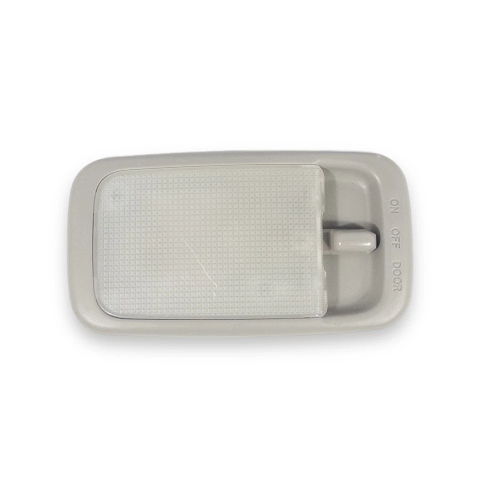 Серый верхний задний купольный фонарь для багажника 2004-2006 Scion xA от оригинального производителя - Изображение 1 из 4