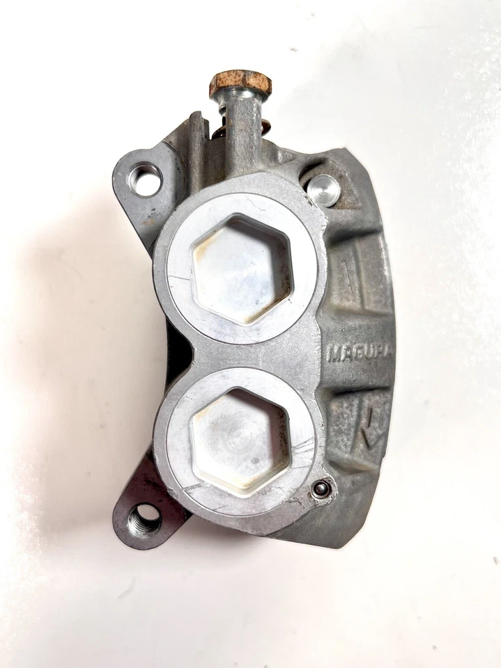 PINZA FRENO RUEDA DELANTERA IZQUIERDA KTM ATV 525 450 505 SX XC MAGURA 83013015100 Foto 1 de 4