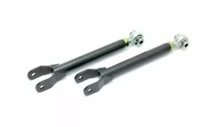Brazos traseros BMR negros con accesorio único Extremos de varilla para Camaro 10-15 5ta generación - Imagen 1 de 2