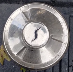 1961 Studebaker Lark Hawk 10" Dog Dish Hubcap Poverty Cap - Picture 1 of 3