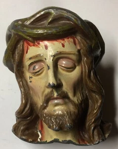 Cabeza de Cristo de metal, ¿probablemente hierro??, coloreado, fragmento - Imagen 1 de 4
