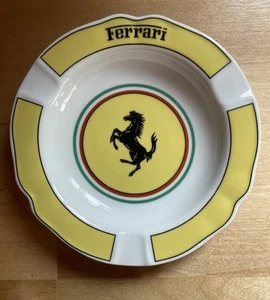 Cenicero Ferrari Richard Ginori 423 Italia sin usar - Imagen 1 de 3