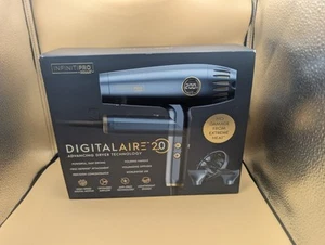 Secador de pelo con mango plegable InfinitiPRO de Conair DigitilAIRE - azul - 1875 vatios - Imagen 1 de 4