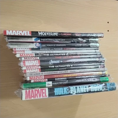 Planet Hulk HC /Daredevil Man Without Fear TPB -15 Mavel HC & TPB-$50 REDUCED - Image 1 of 4