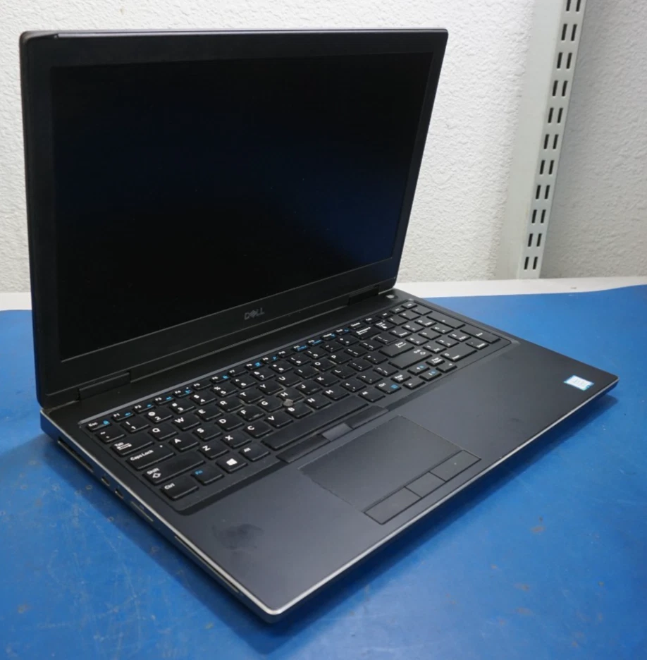 整備済み デル PRECISION7530 15.6インチ Core i7グラボ Dell Precision 7530 15.6