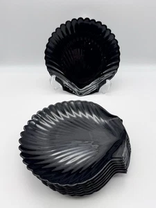 "Juego de platos de ensalada de postre concha marina de vidrio negro ARCOROC Coquillage 8"" gótico ~ 8" - Imagen 1 de 9