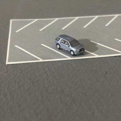 Металлическая модель автомобиля Ford Explorer в масштабе Z 1:220 с ручной росписью - Изображение 1 из 4