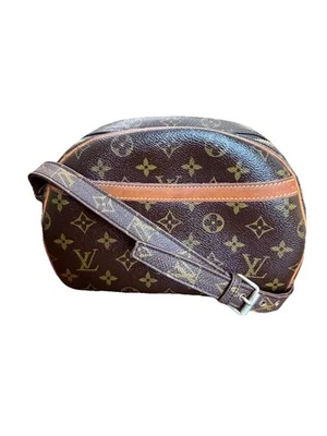 Bolso de mano Louis Vuitton Blois de lona con monograma Foto 1 de 4
