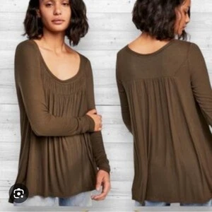 We The Free by Free People Love Valley Long Sleeve Top Deep Olive Sz Med NWT - Picture 1 of 7