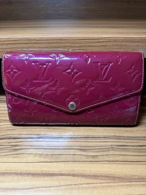 Carteira envelope Louis Vuitton Vernis - Imagem 1 de 4