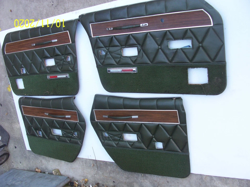 Mercury Marquis 1969 1970 paneles de puerta derecha izquierda delantera trasera usado fabricante de equipos originales 4 piezas Foto 1 de 4