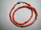 VINTAGE MID-CENTURY SALMON PINK CORAL NECKLACE w. HAREBELL SHAPED BEADS