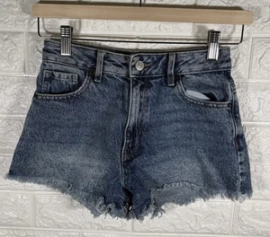 Pantaloncini jeans donna Pacsun taglia 23 vita alta festival orlo grezzo taglio booty - Foto 1 di 9