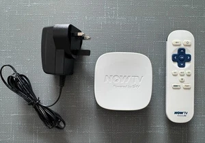 NOW TV (2400SK) With Remote and Charging Cable - Very Good Condition Not Support - Picture 1 of 7
