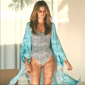 SPELL ~ Poppy One Piece Swimsuit in Navy Ditsy Floral Swimmers ~ L 14 16 BNWT - Foto 1 di 10