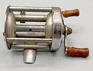 Pflueger Akron No. 1893L Vintage Fishing Reel - Picture 1 of 6