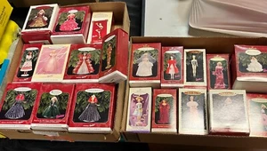Hallmark Konvolut 20 Barbie Marilyn Ohara Keepsake Ornamente - von 1990 & 2000er - Bild 1 von 9