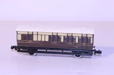 N Gauge Farish GWR 4 Wheel Brake End Coach - Image 1 of 2