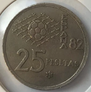 1980 / 1982 (82*) Spain 25 Pesetas coin  King Juan Carlos I Rey de Espana - Picture 1 of 3