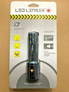 1 linterna led lenser i7 5807 (industrial) 220 lúmenes - 180 metros IPX4 - Imagen 1 de 3