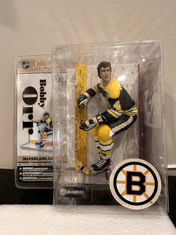 2005-06 McFarlane Hockey Series 3 Bobby Orr NIB Cover