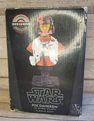 Star Wars Poe Dameron Gentle Giant Bust Game Stop X Wing Pilot #102 Of 4000 New - Image 1 of 4
