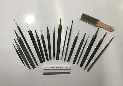 Metal Files sets includes Delta and Nucut  (R1 L8 B3) - Image 1 of 4