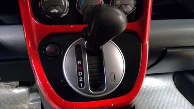 2006 06 Honda Element LX AT Transmission Shifter w Knob 107408 - Image 1 of 4