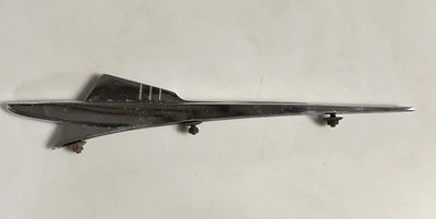 PLYMOUTH BELVEDERE FURY SAVOY 1955 CAPUCHA SUBURBANA ADORNO rojo Ram Hemi pátina Foto 1 de 4