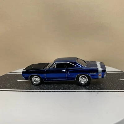 CUSTOM Johnny Lightning Holiday Classic '69 Dodge Coronet Super Bee Blue 1:64 NM - Image 1 of 4