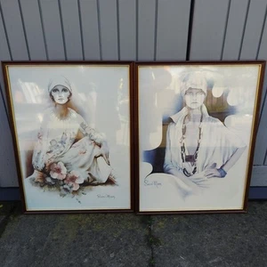 Sara Moon prints in brown frame faux wood Moshgan Lisa 1970's eyes Vintage - Picture 1 of 13