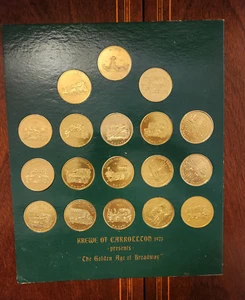 COMPLETE SET 1973 MARDI GRAS DOUBLOONS KREWE OF CARROLLTON ORIGINAL BOX NOLA - Picture 1 of 3