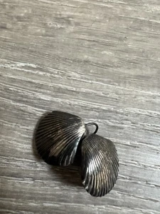 Vintage Silver Seashell Earrings Ocean Dangle Bin 47 - Picture 1 of 2