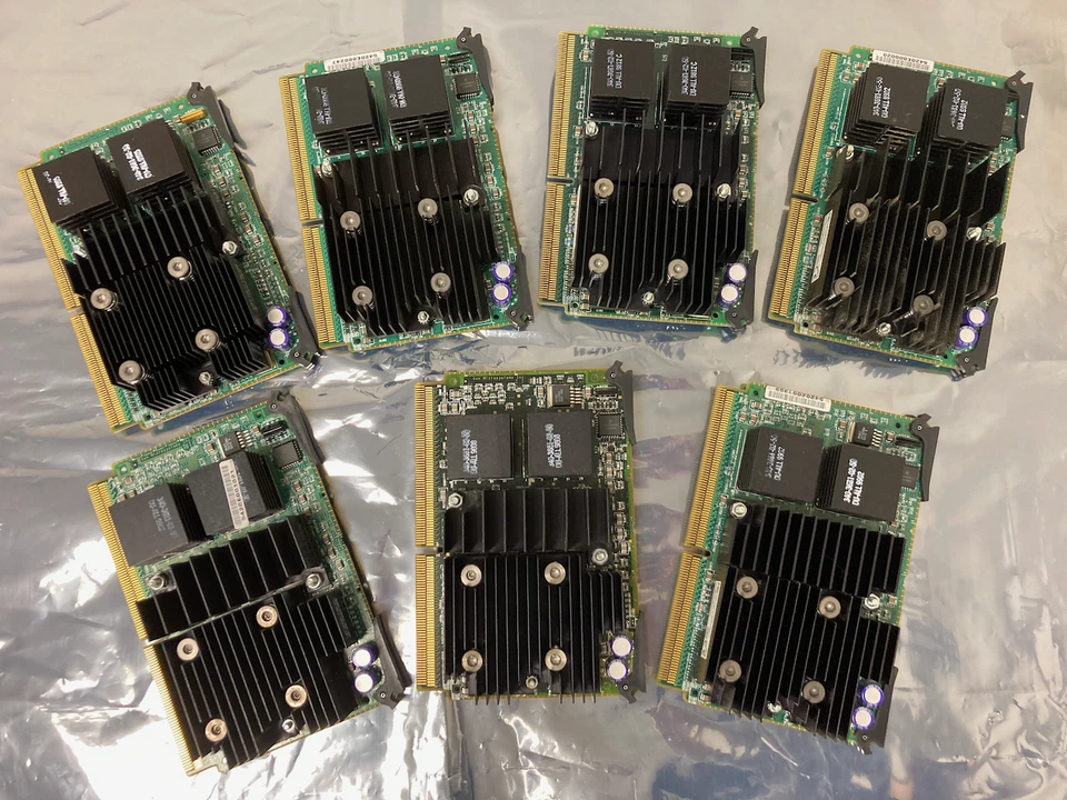 Sun Microsystems 400MHz/4MB UltraSPARC-II CPU Module E450 (A25) X2244A 501-5239 - Image 1 of 1