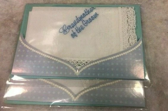 Pañuelo de novia bordado "Abuela del novio" pañuelo   Foto 1 de 1