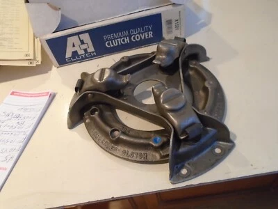 Cubierta de embrague Kaiser, Willys 1946-68, 8-1/2" a-1, X-1501 remanufacturada Foto 1 de 3