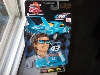 1999 RICHARD PETTY 5 DECADES OF PETTY 1970 PLYMOUTH SUPERBIRD 1/64 NASCAR - Image 1 of 4