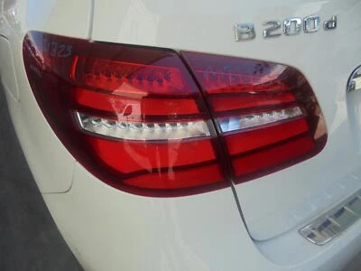 MERCEDES BENZ B CLASS W246 11/14-2019 LEFT INNER TAILLIGHT OE 2469068500 - image 1 of 4