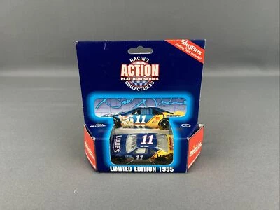 Action Platinum Skybox 1995 Brett Bodine #11 Lowe's Thunderbird 1/64 Nuevo en caja Foto 1 de 4