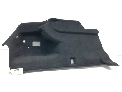 2012 - 2018 BMW 650i F06 FORRO DE ACABAMENTO DE CARPETE LATERAL PORTA-MALAS ESQUERDO DO MOTORISTA FABRICANTE DE EQUIPAMENTO ORIGINAL. - Imagem 1 de 4