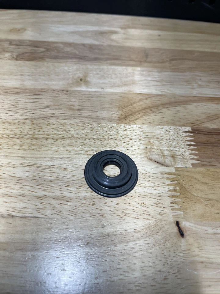 ECHO Oil Seal 10021338330 OEM E6