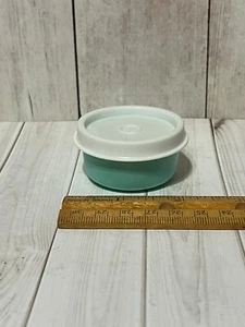 Vintage Tupperware Mini Storage Container - Light Green with white lid - Picture 1 of 1